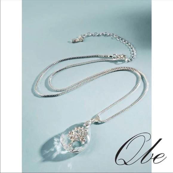 Crystal Rhinestone Drop Silver Necklace - Picture 2 of 3